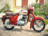 Jawa 250 (type 353) в Operation Flashpoint/ArmA: CWA Jawa 250 (type 353) в Operation Flashpoint/ArmA: CWA (фото)